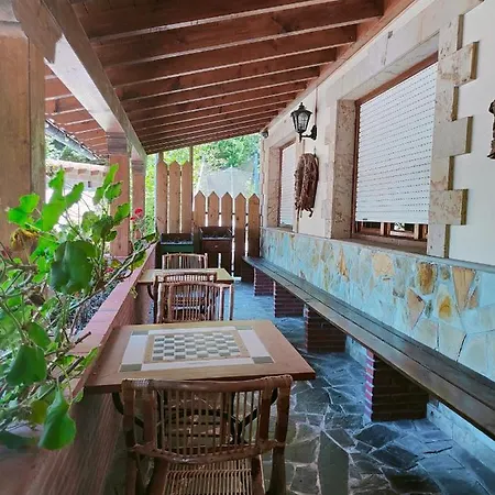 Cabarceno Los Nuberos *