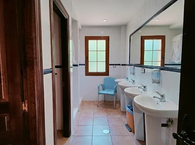 Cabarceno Los Nuberos דירת קונדו