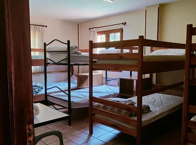 Cabarceno Los Nuberos * Totero